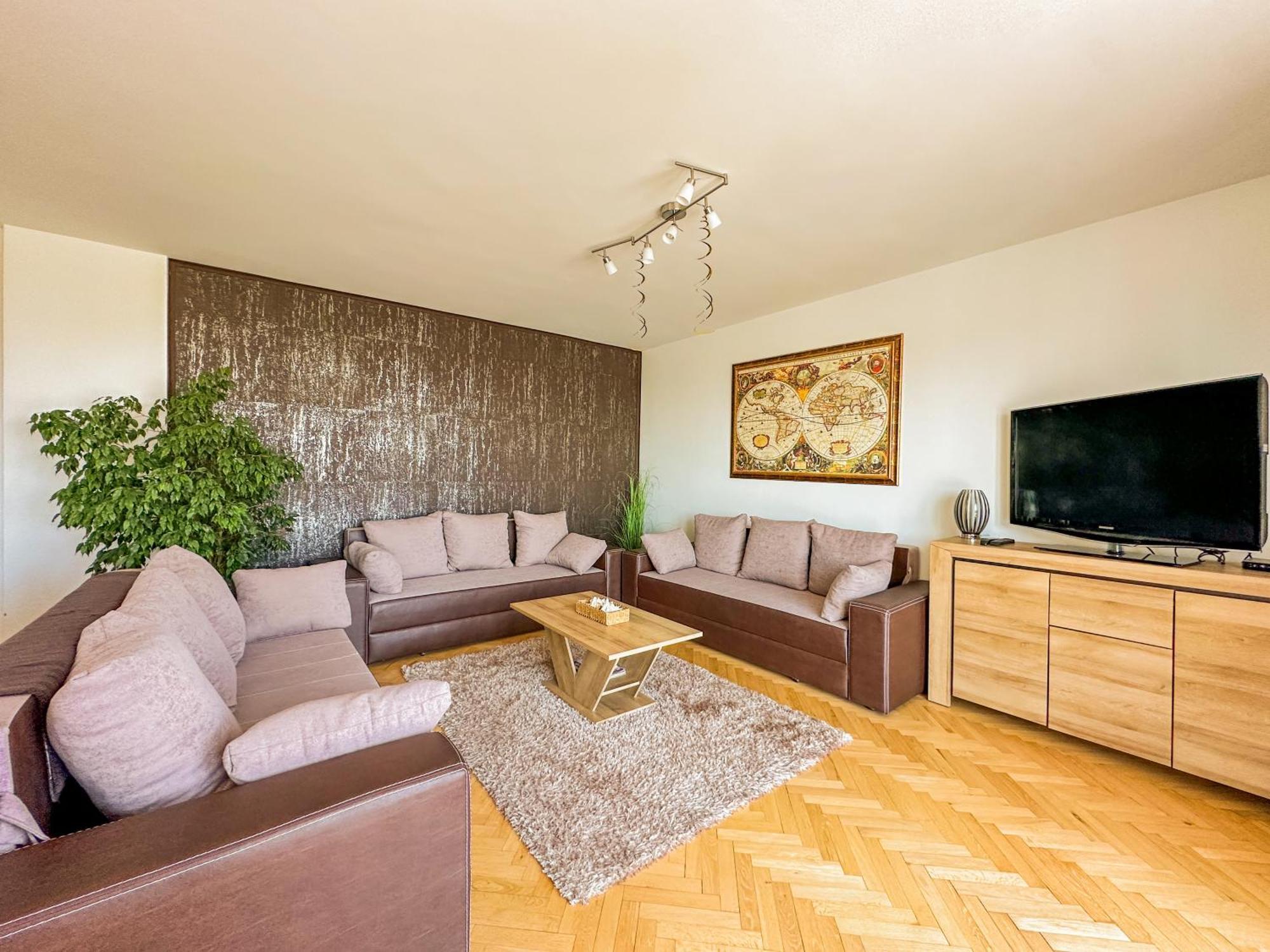 Aranyeso Apartmanhazak No.1 발라톤알마디 외부 사진